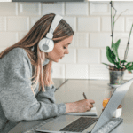 Pakketten versturen met DHL of PostNL: handige tips!